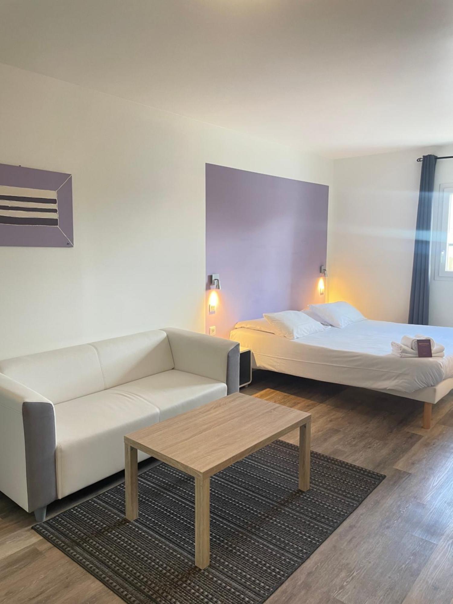 Hotel Nemo Aeroport De Pau - Kb Hotel Group Sauvagnon Eksteriør bilde